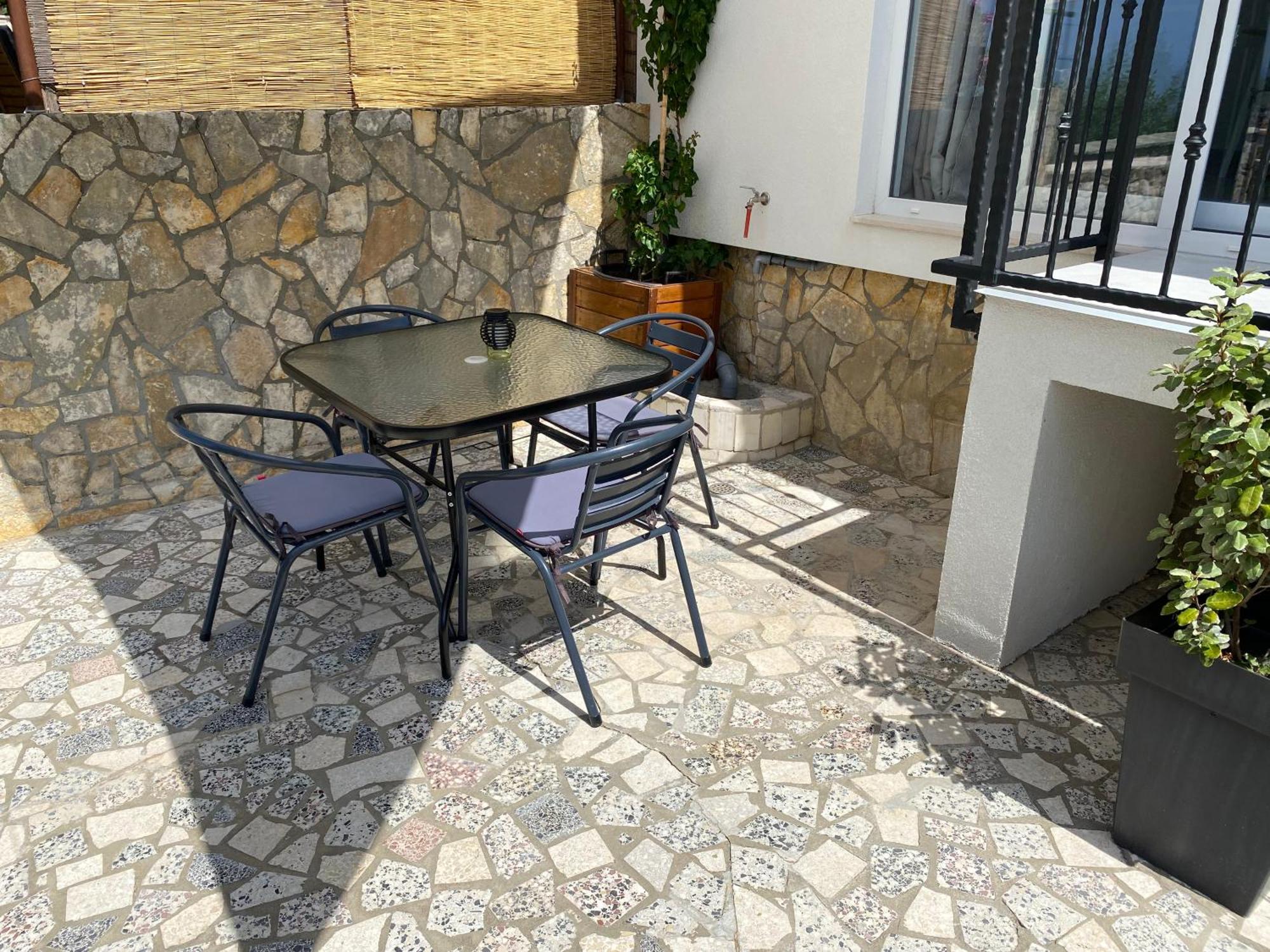 D&M Apartments Palit Экстерьер фото
